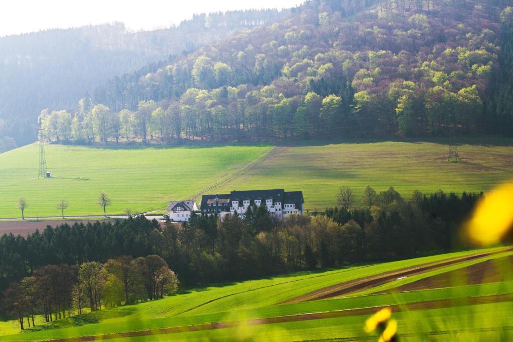 Landhotel Gasthof Wuellner Winterberg Exterior foto